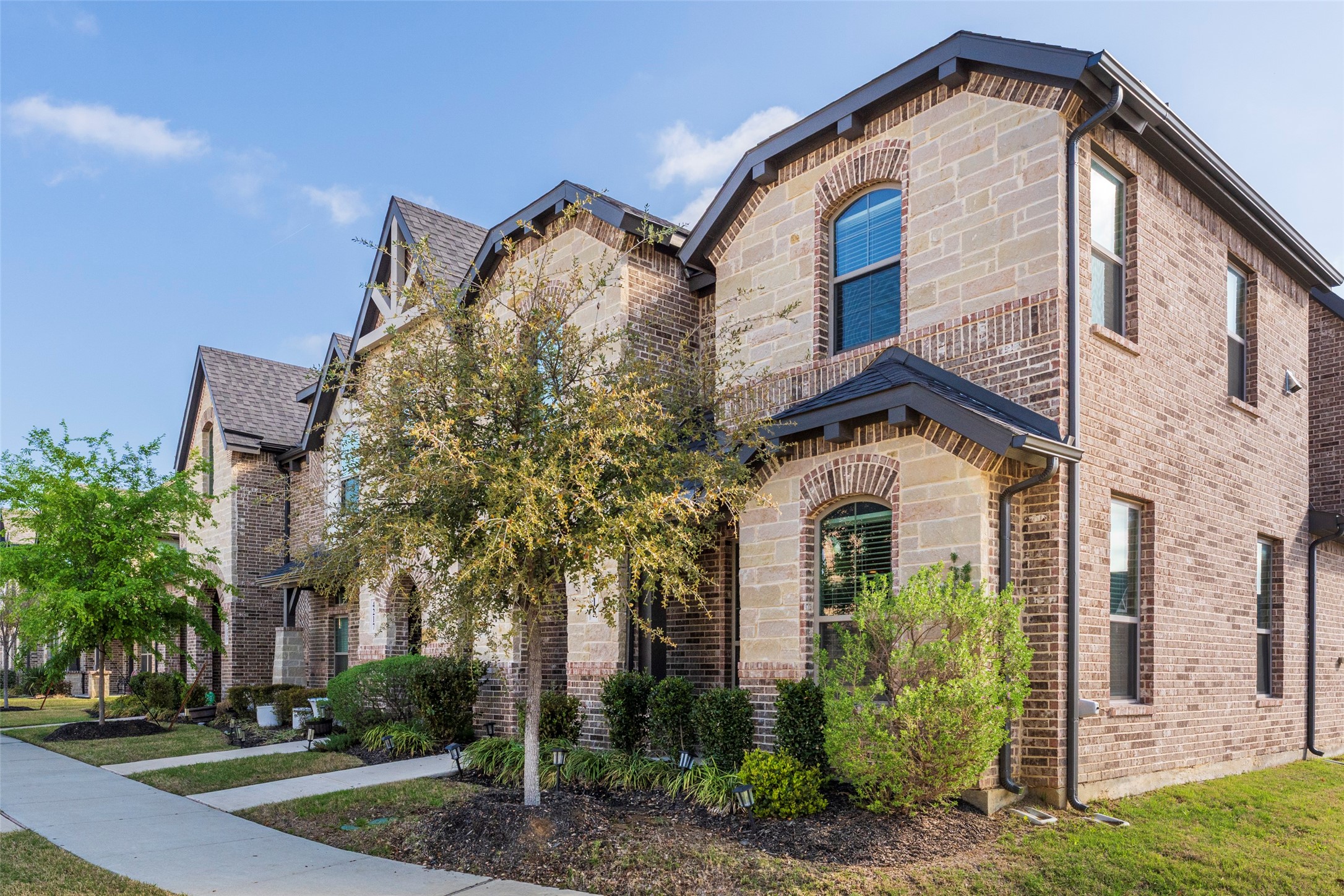 4215 Swinley Forest Drive Arlington TX 76017
