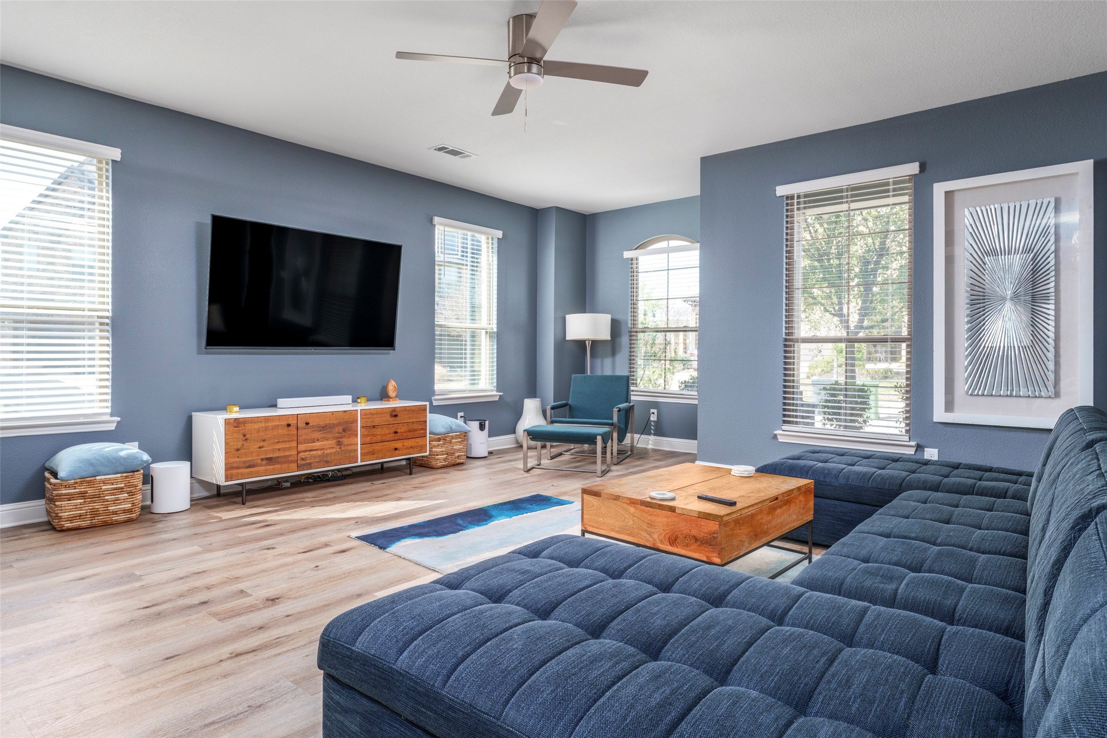 4215 Swinley Forest Drive Arlington TX 76017