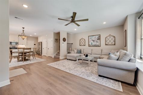 424 Parkside Drive Argyle TX 76226