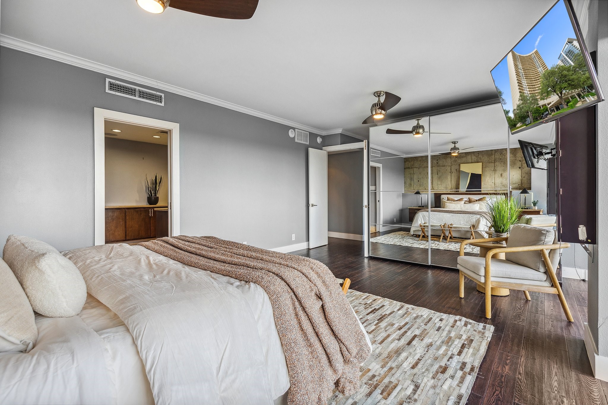 6211 W Northwest Dallas TX 75225