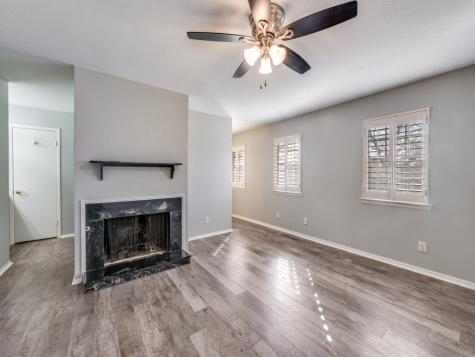206 Westview Terrace Arlington TX 76013