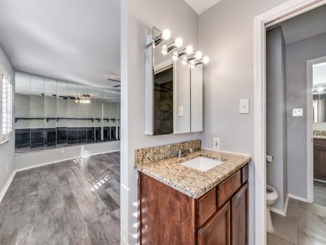 206 Westview Terrace Arlington TX 76013
