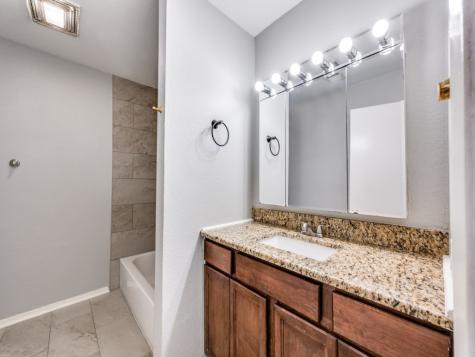 206 Westview Terrace Arlington TX 76013