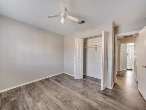206 Westview Terrace Arlington TX 76013