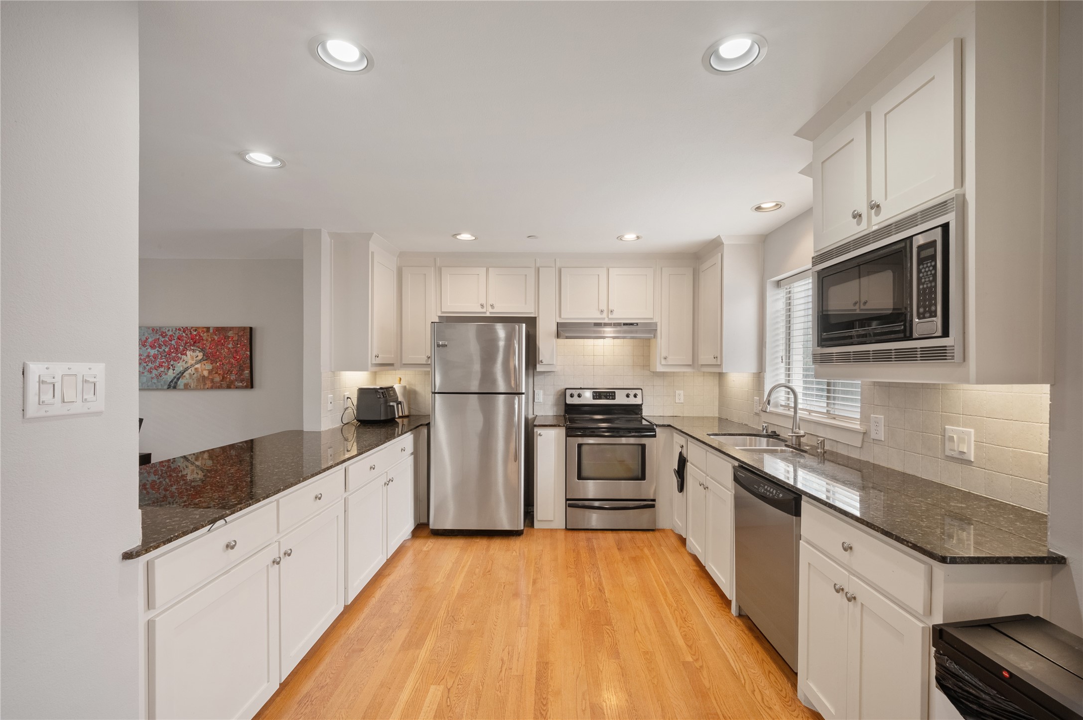 5737 Live Oak Street Dallas TX 75206