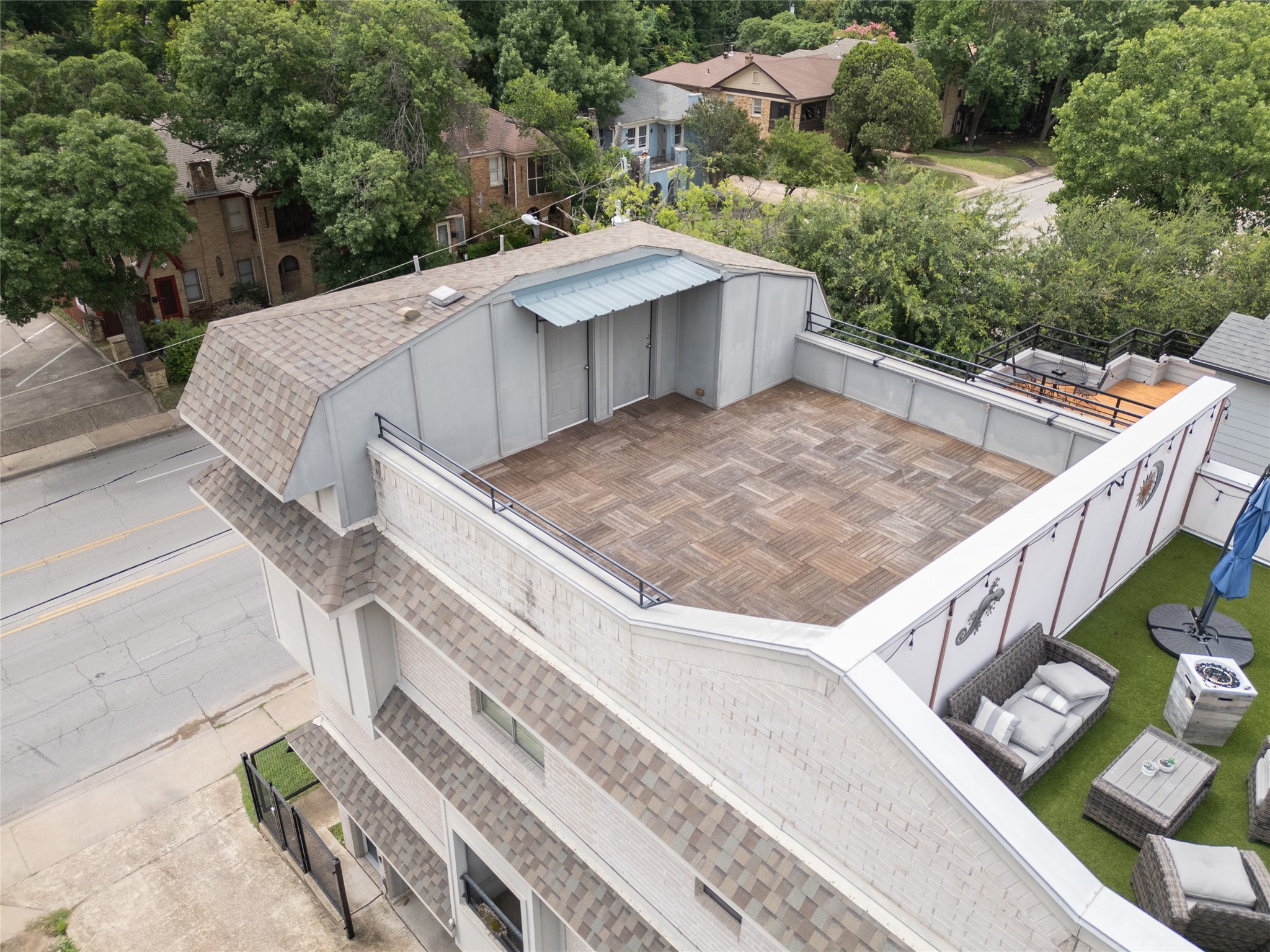 5737 Live Oak Street Dallas TX 75206