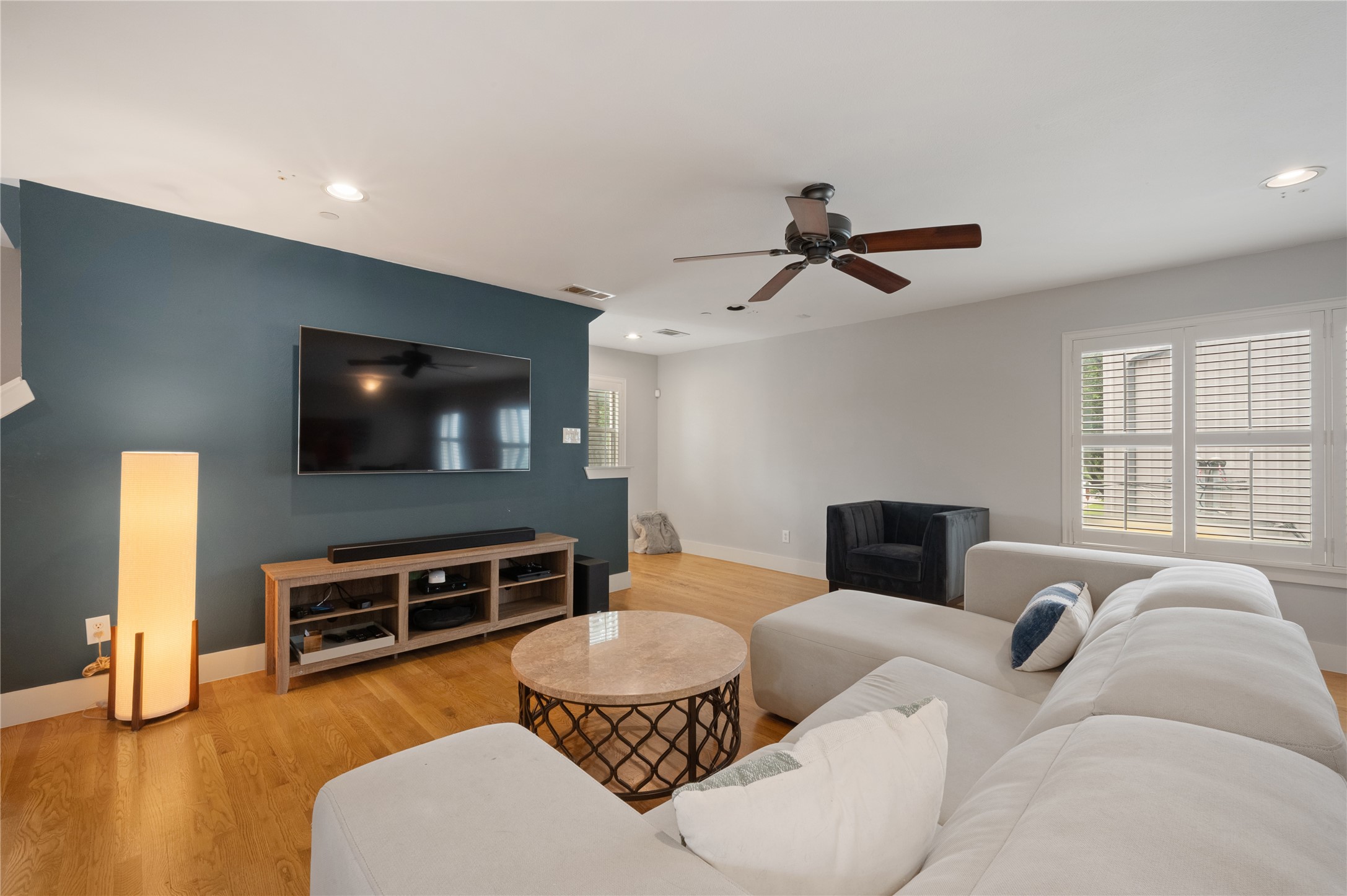 5737 Live Oak Street Dallas TX 75206
