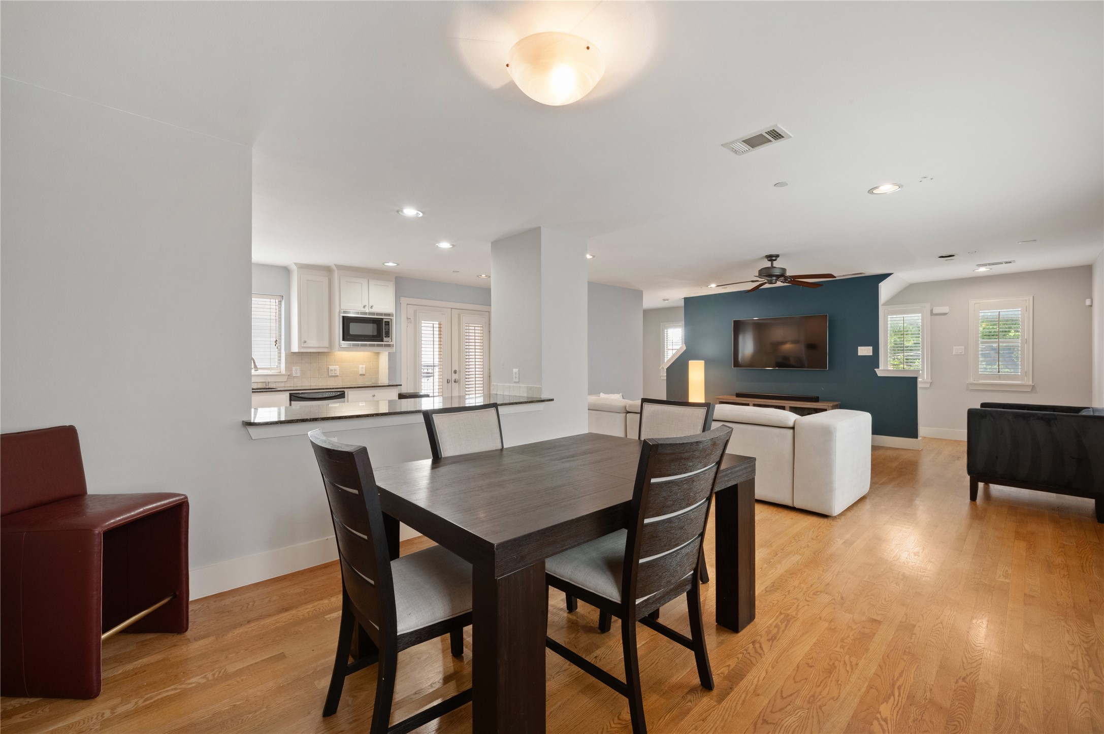 5737 Live Oak Street Dallas TX 75206