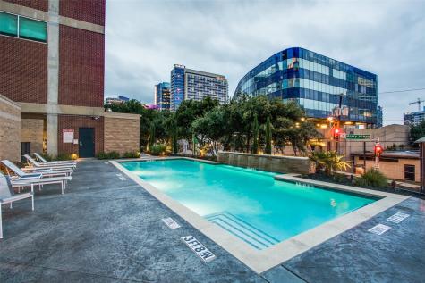 2011 Cedar Springs Road Dallas TX 75201