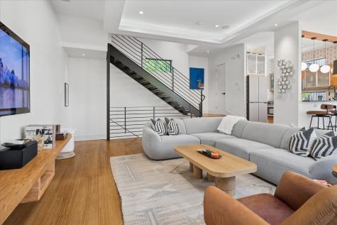 432 Trinity River Circle Dallas TX 75203