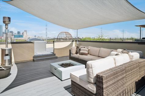 432 Trinity River Circle Dallas TX 75203