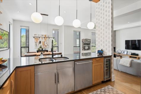 432 Trinity River Circle Dallas TX 75203