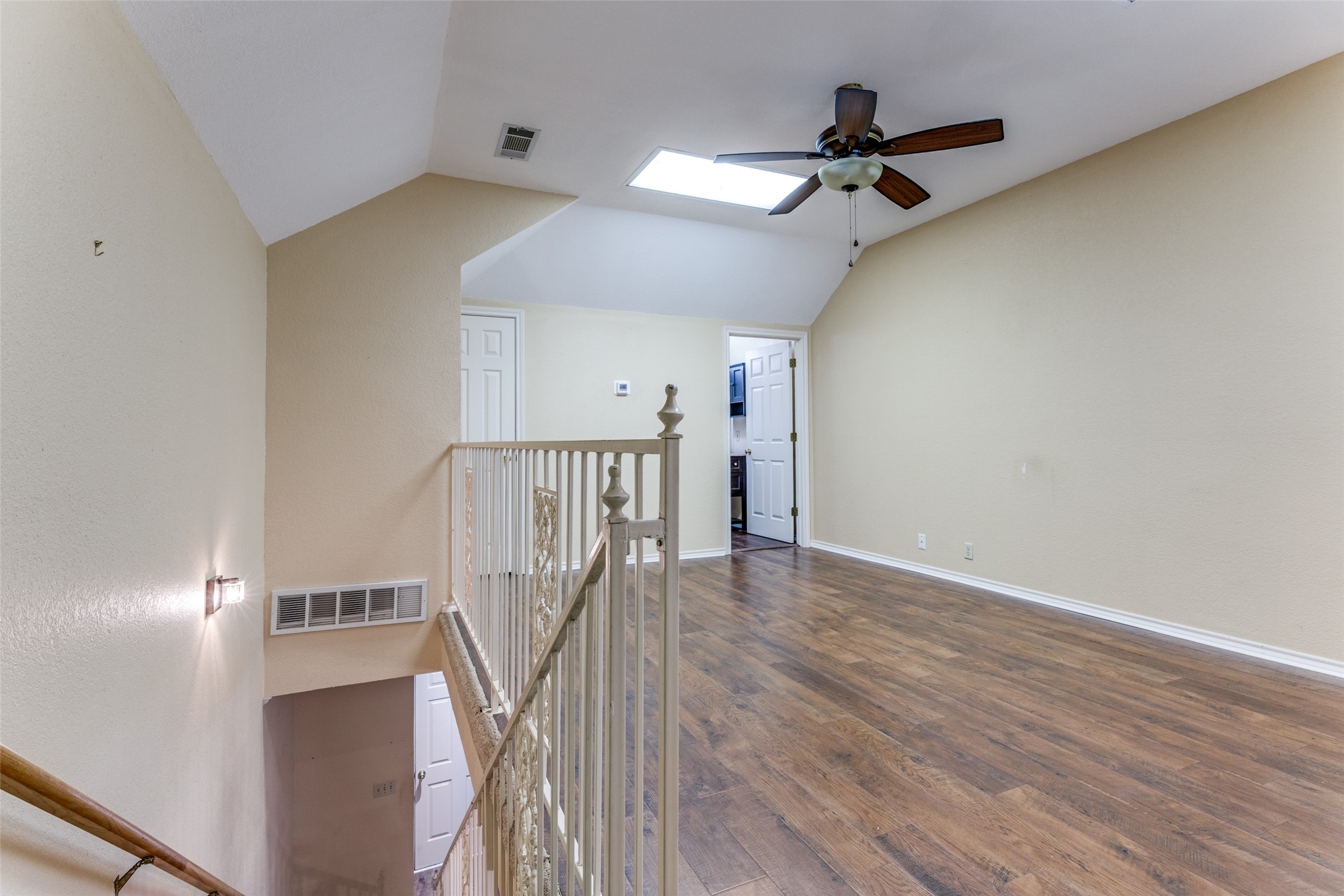 1218 Wooded Trail Hurst TX 76053