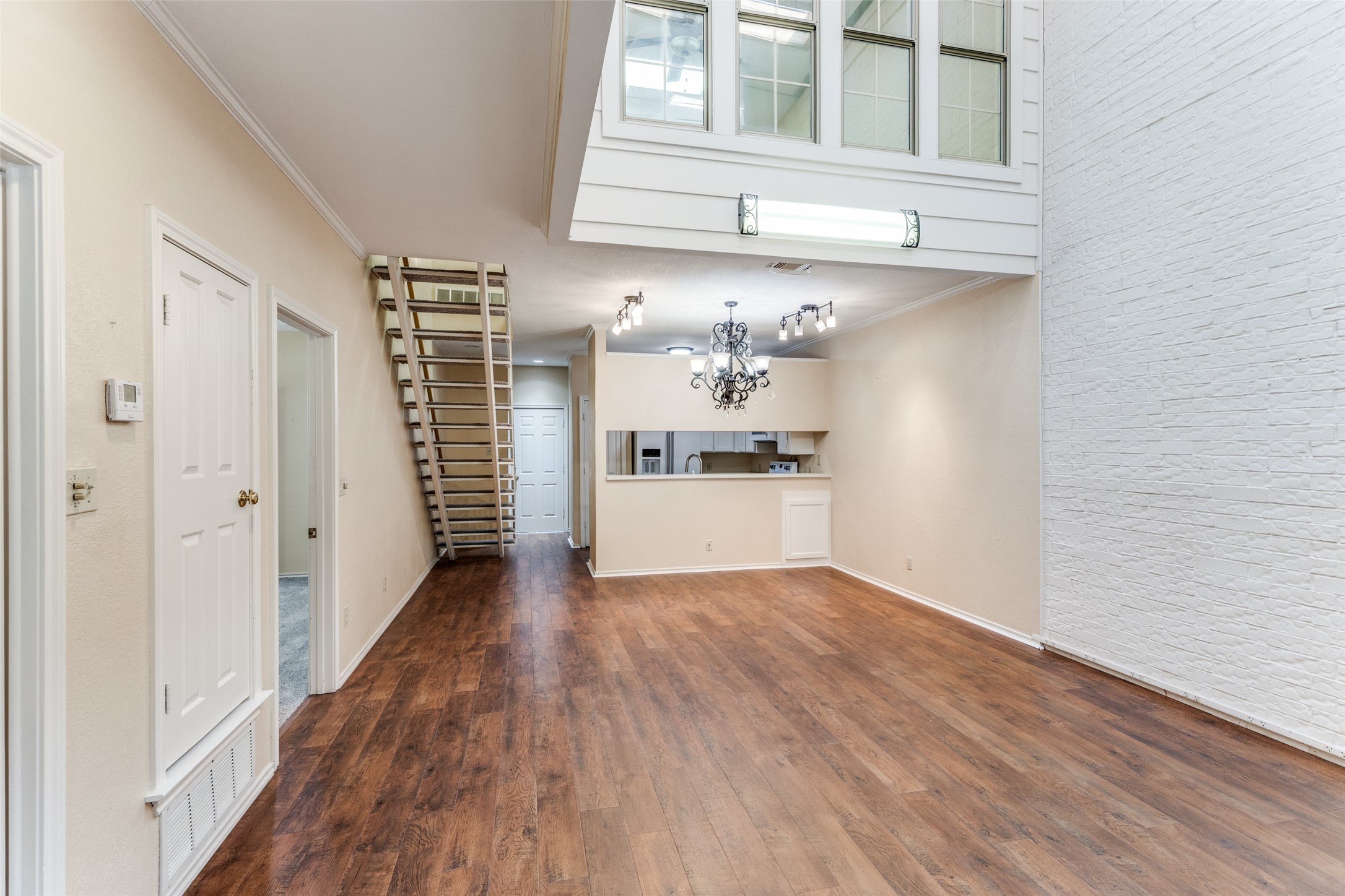 1218 Wooded Trail Hurst TX 76053