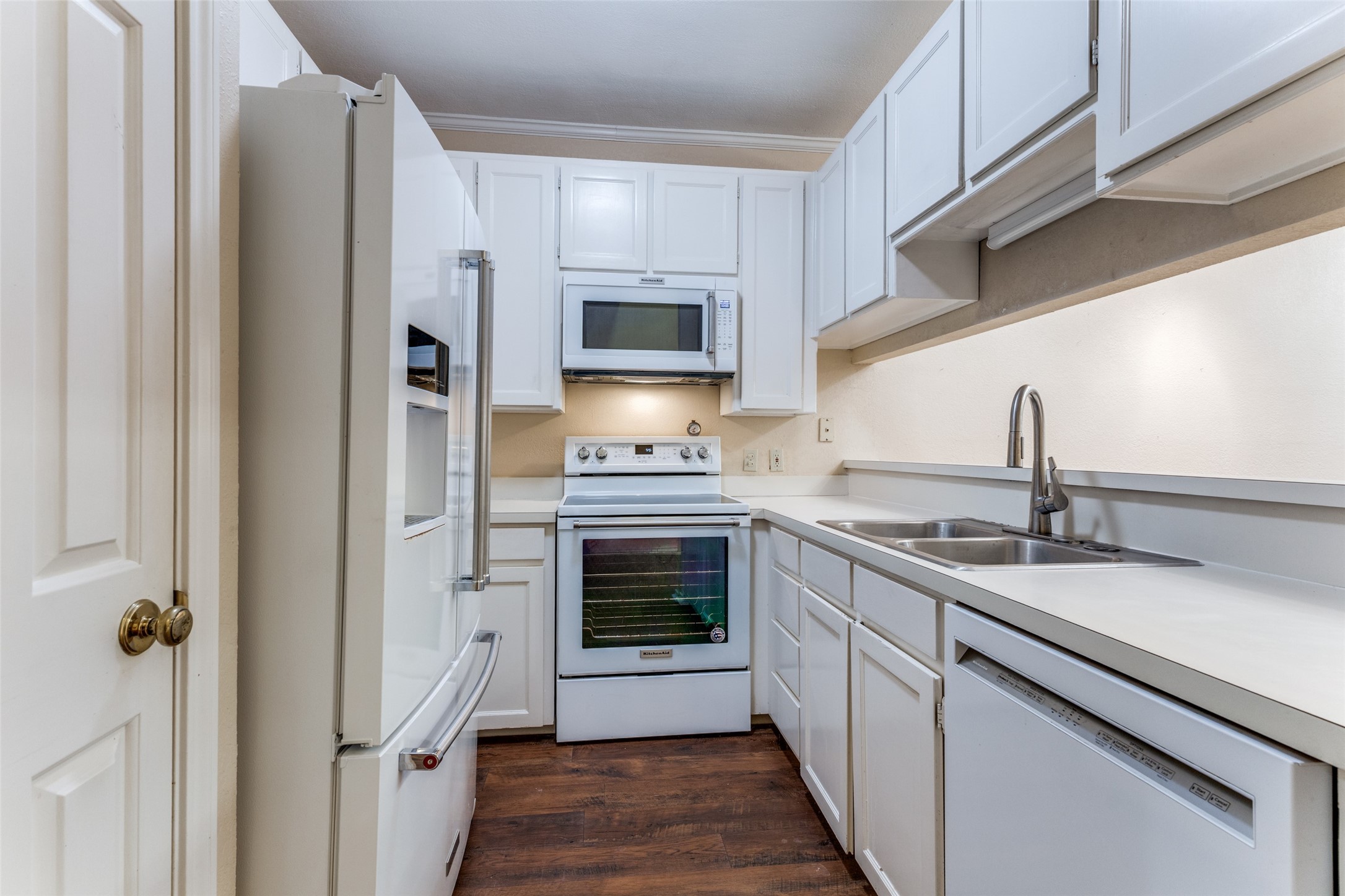 1218 Wooded Trail Hurst TX 76053