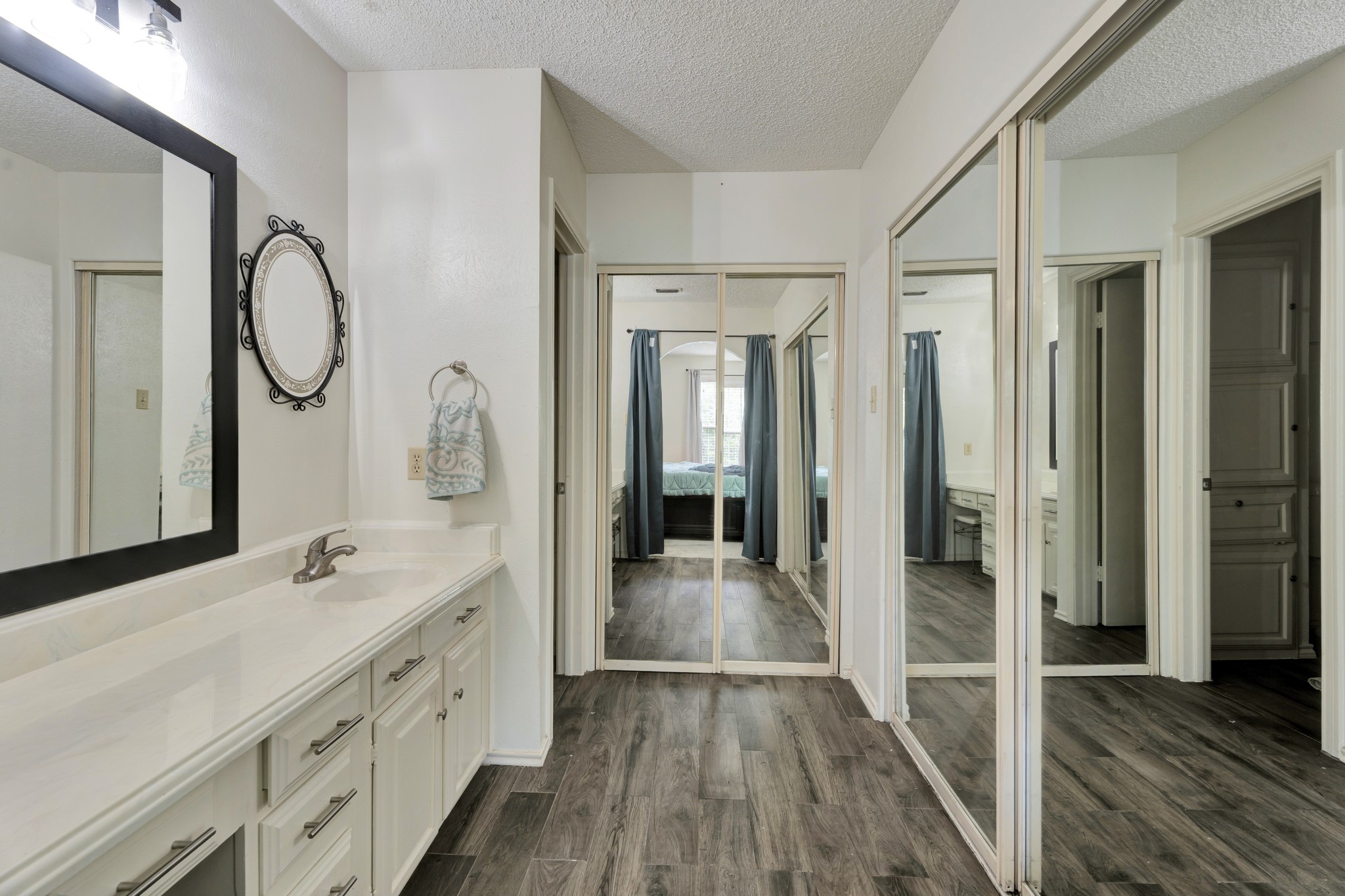 4507 Overlook Court Granbury TX 76049