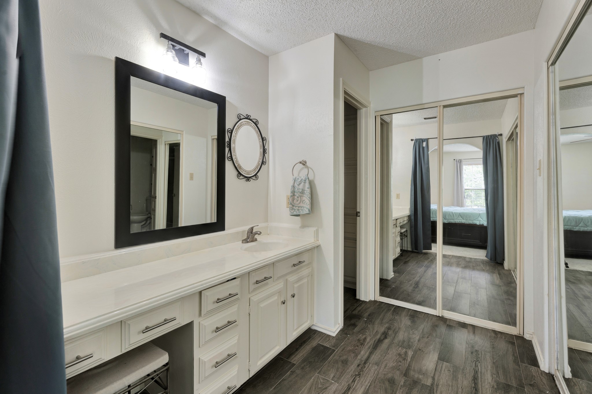 4507 Overlook Court Granbury TX 76049