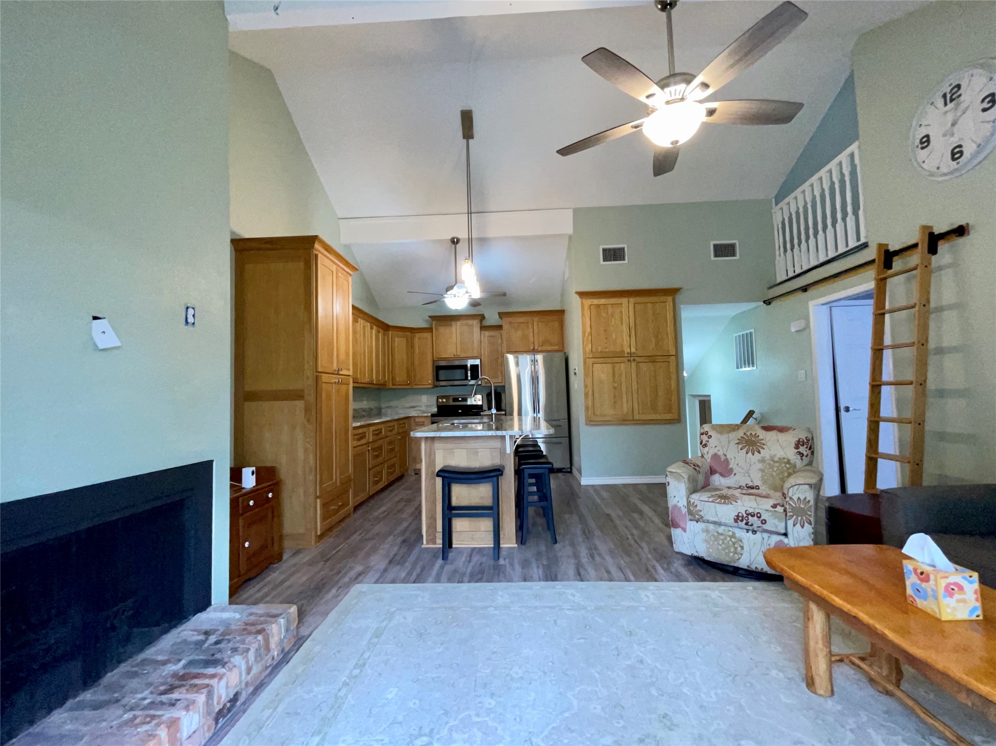 197 Holly Hill Circle Holly Lake Ranch TX 75765
