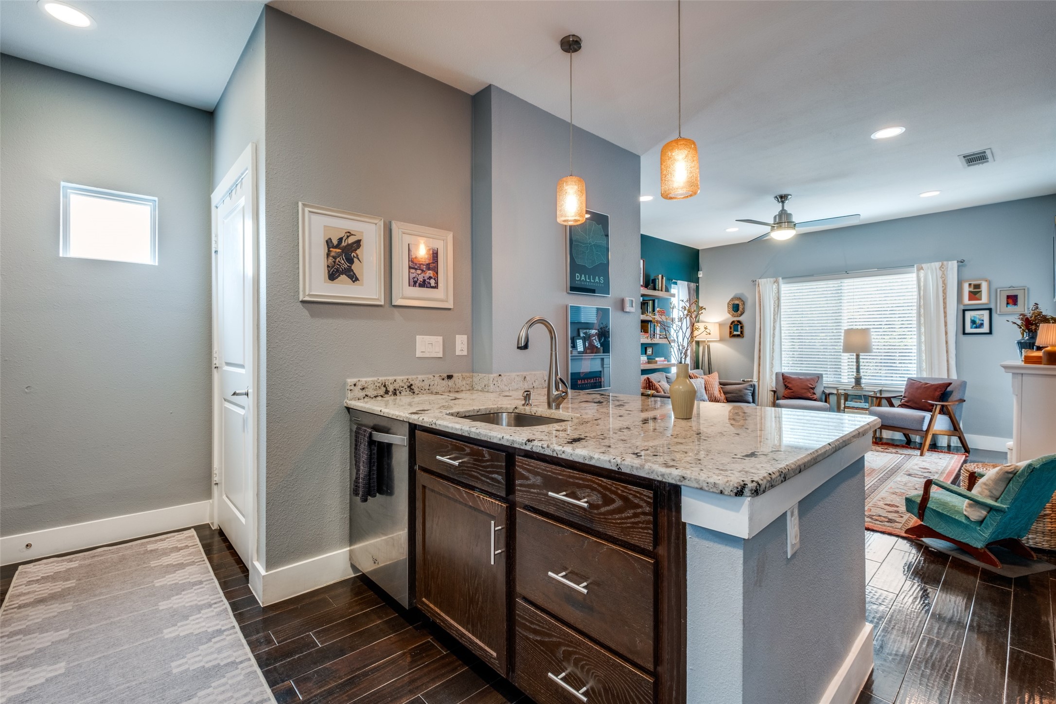 5924 Hudson Street Dallas TX 75206