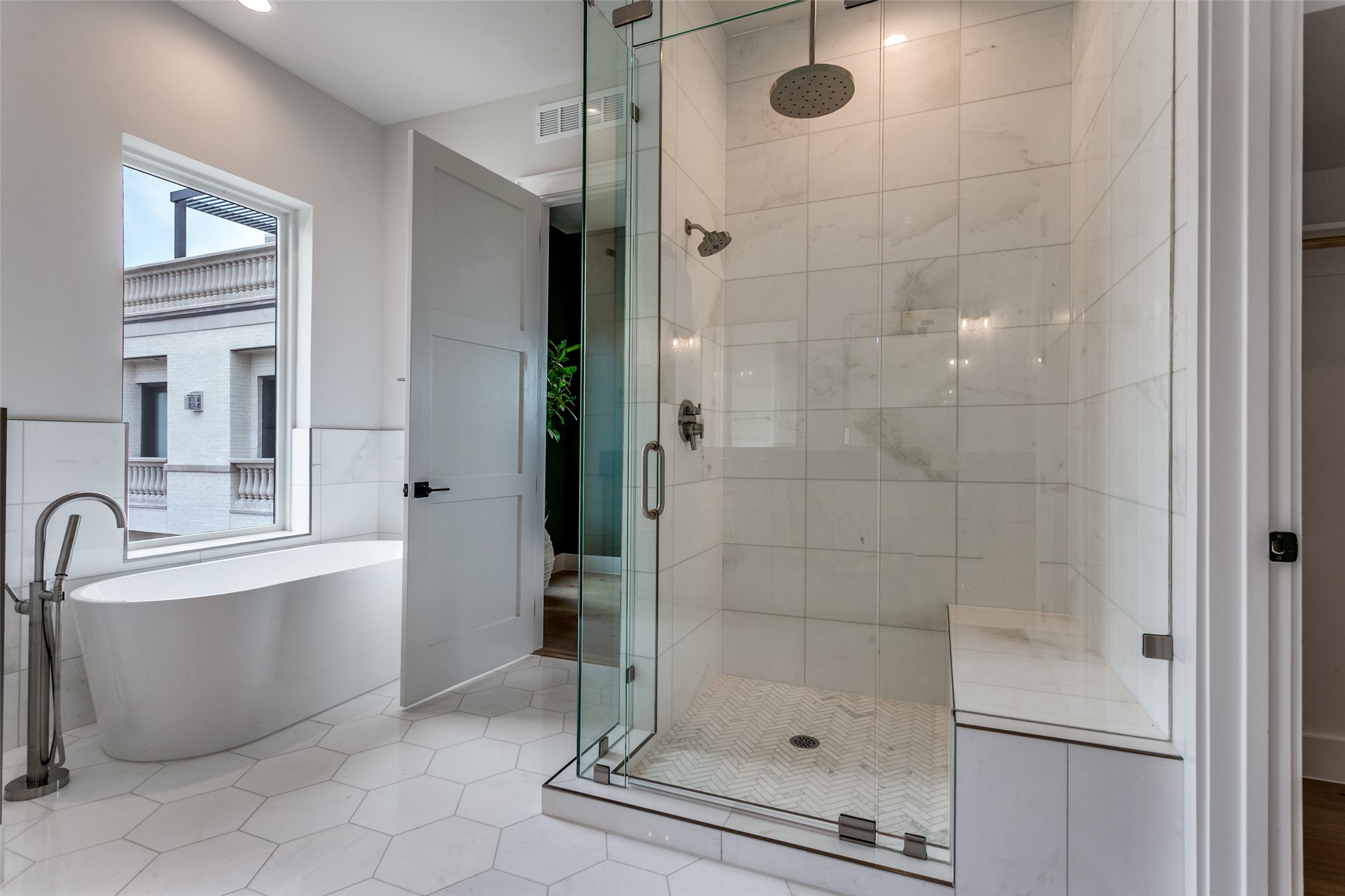 250 E Dallas Road Grapevine TX 76051