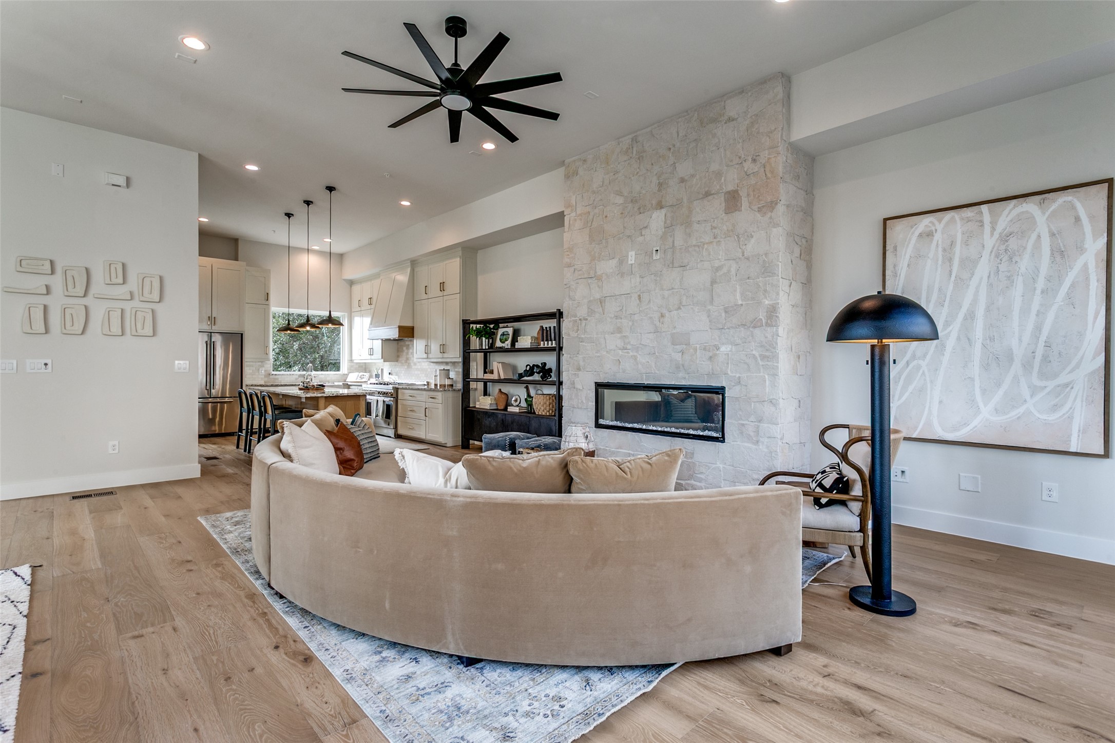250 E Dallas Road Grapevine TX 76051