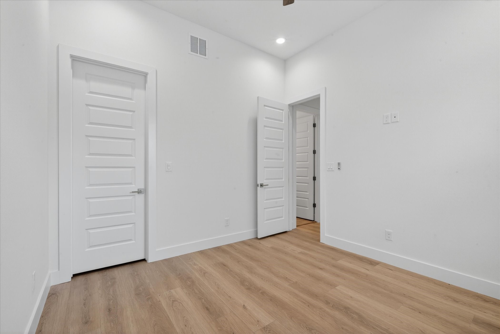 2925 Spruce Valley Lane Dallas TX 75233