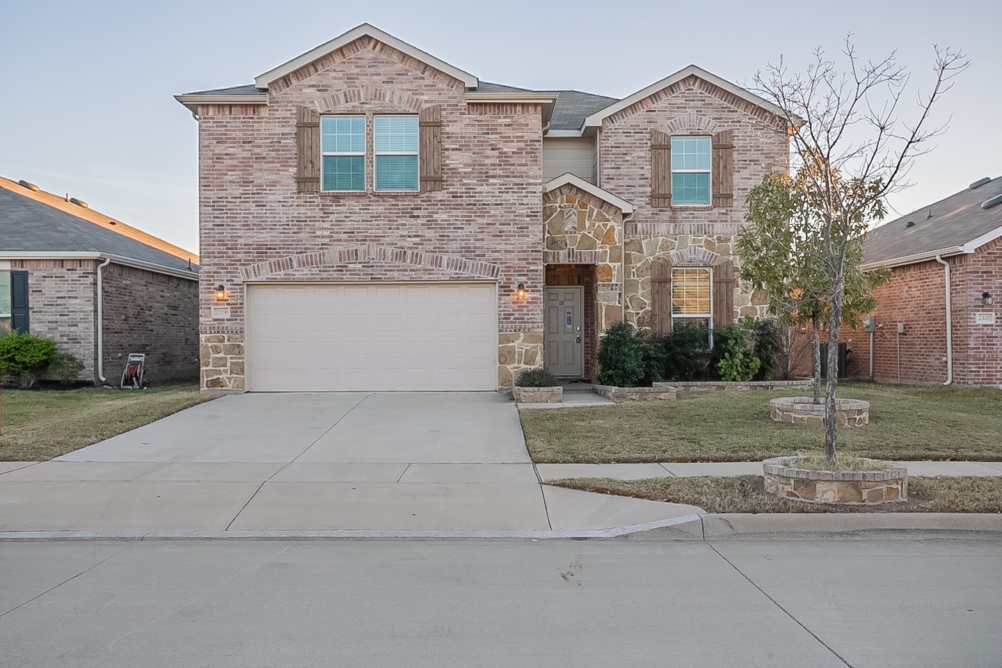2324 Barzona Drive Fort Worth TX 76131