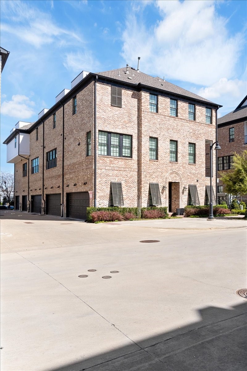 4129 Runyon Road Addison TX 75001