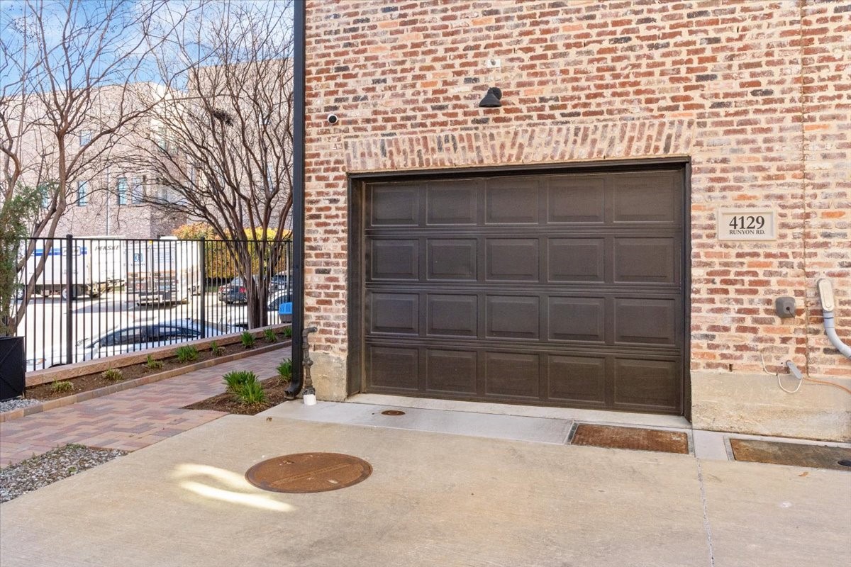 4129 Runyon Road Addison TX 75001