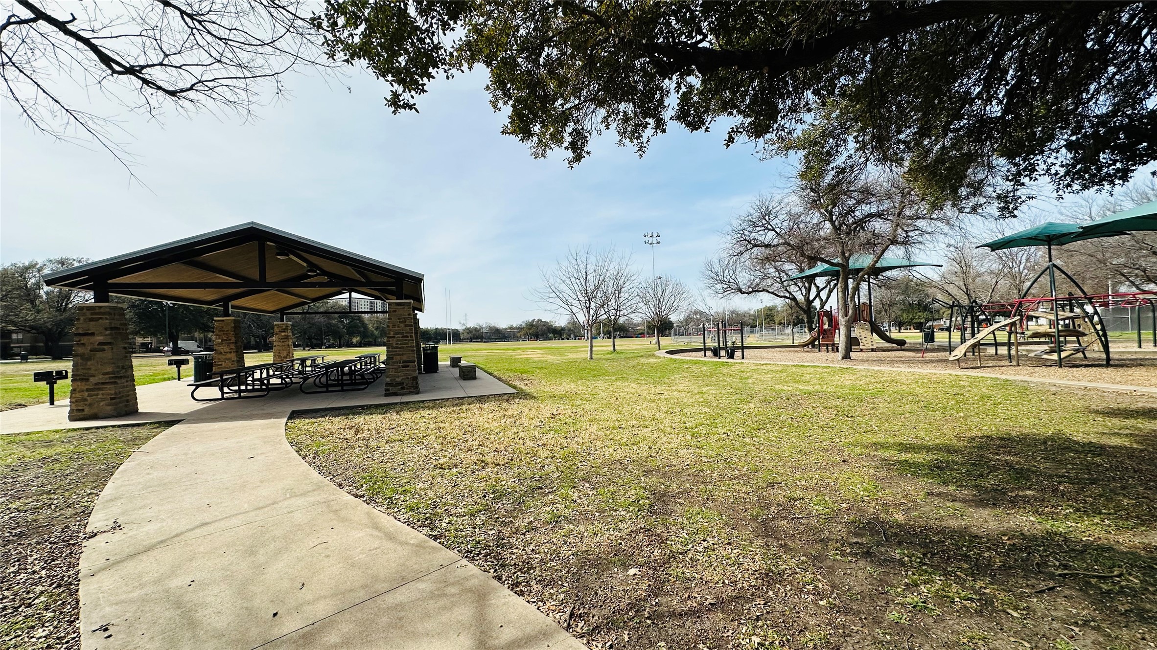 5200 Martel Avenue Dallas TX 75206