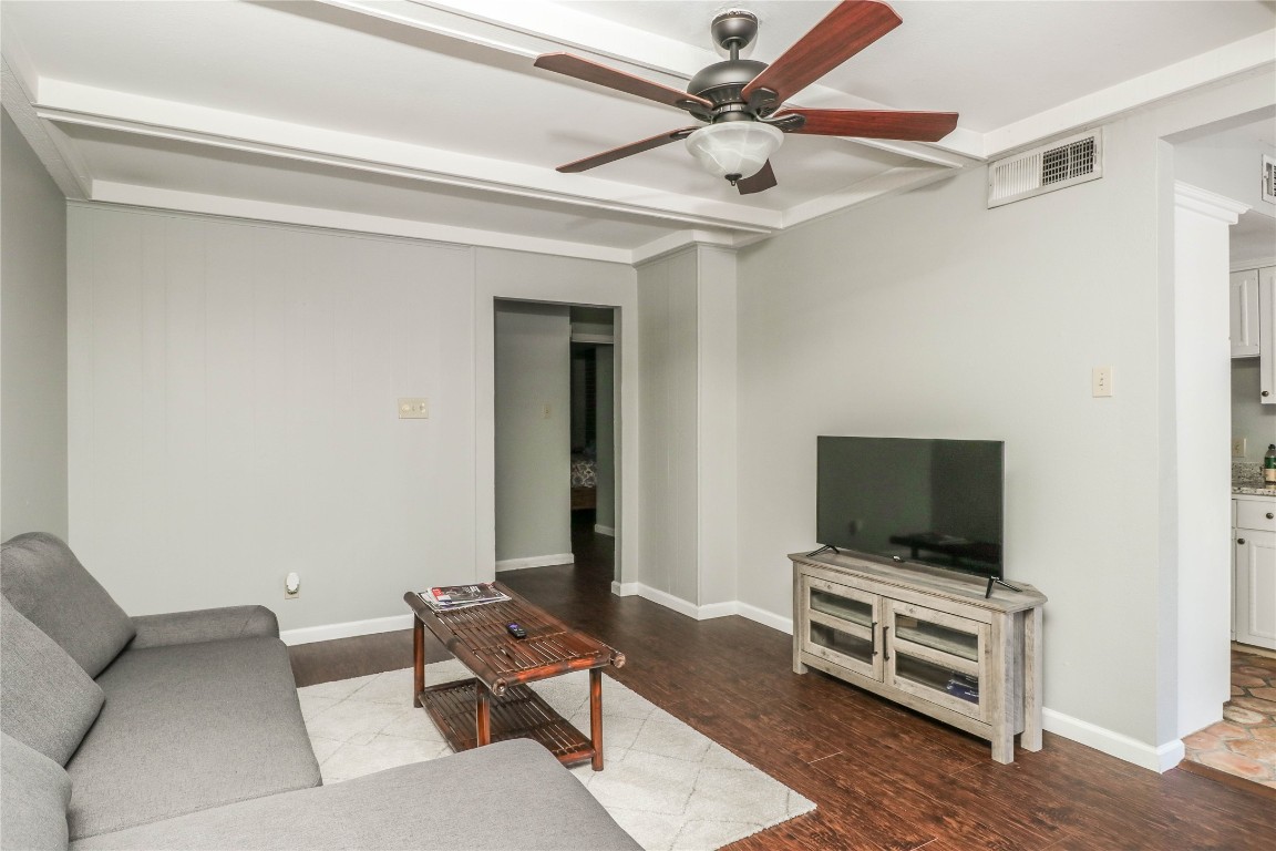 5837 Copperwood Lane Dallas TX 75248