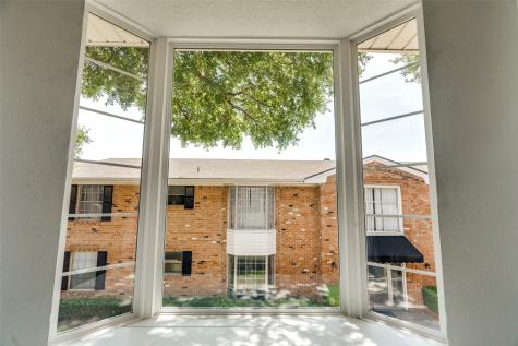 6021 Sandhurst Lane Dallas TX 75206