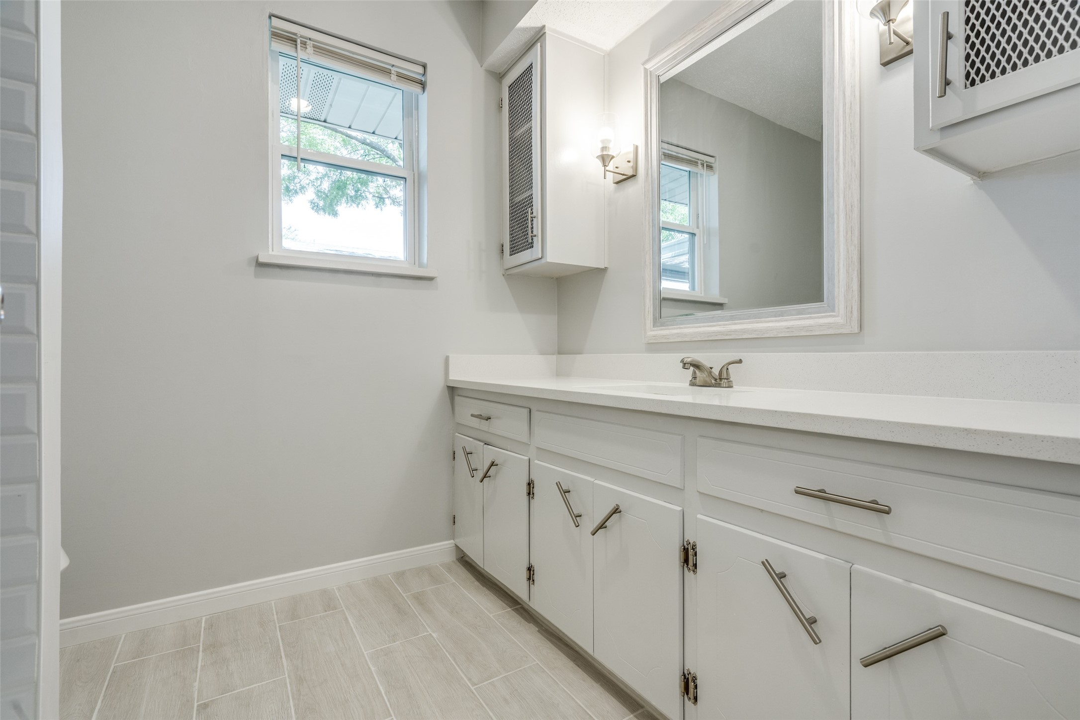 6021 Sandhurst Lane Dallas TX 75206