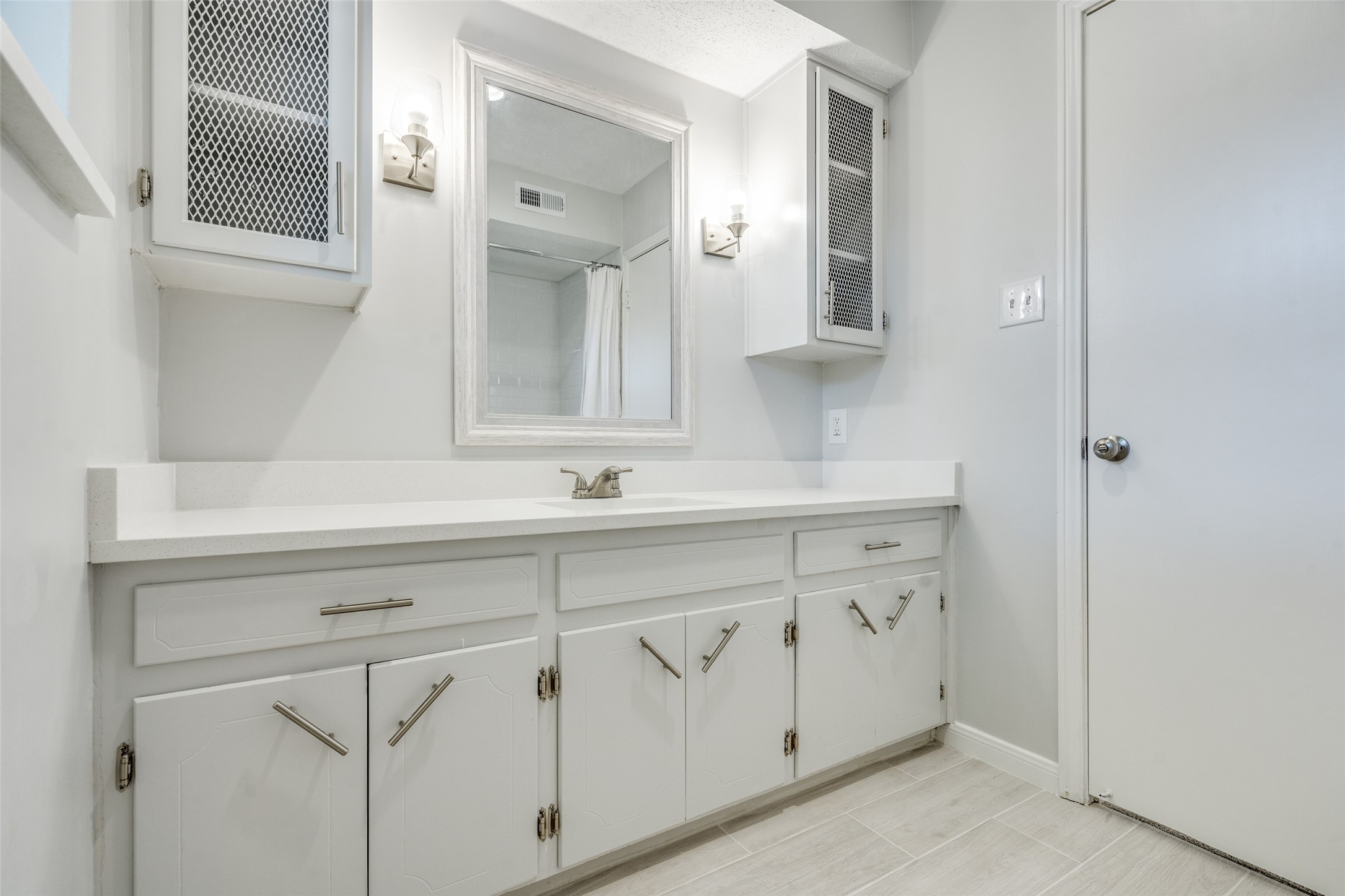 6021 Sandhurst Lane Dallas TX 75206