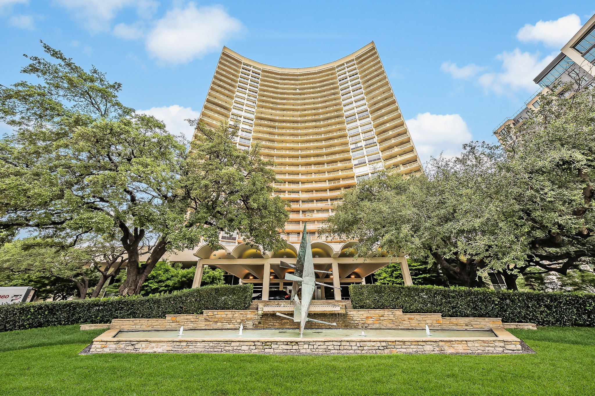 6211 W Northwest Highway Dallas TX 75225