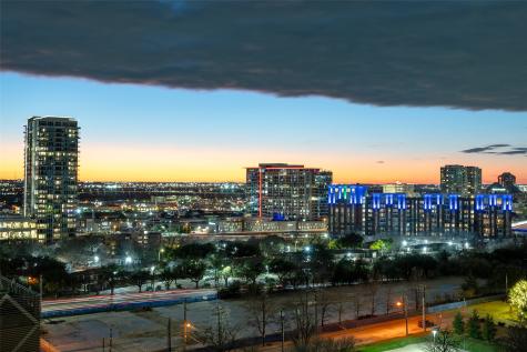 2900 Mckinnon Street Dallas TX 75201