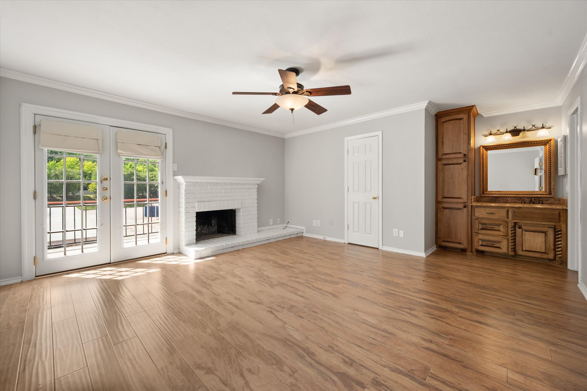 1229 Roaring Springs Road Fort Worth TX 76114