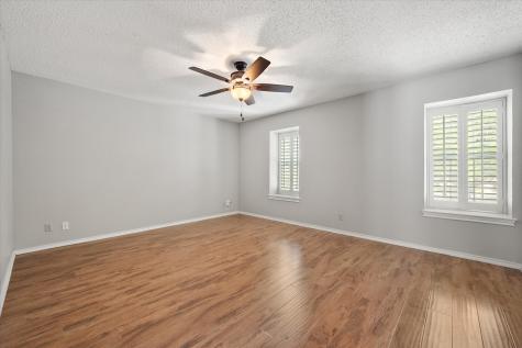 1229 Roaring Springs Road Fort Worth TX 76114