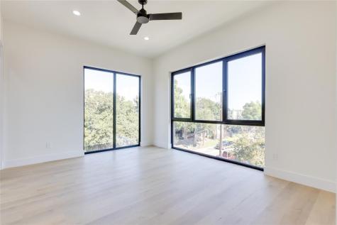 4206 Cabell Drive Dallas TX 75204