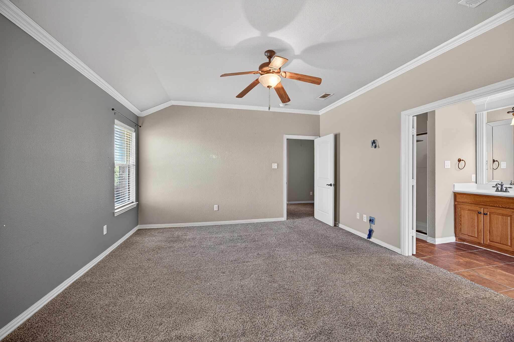 2940 Europa Drive Grand Prairie TX 75052