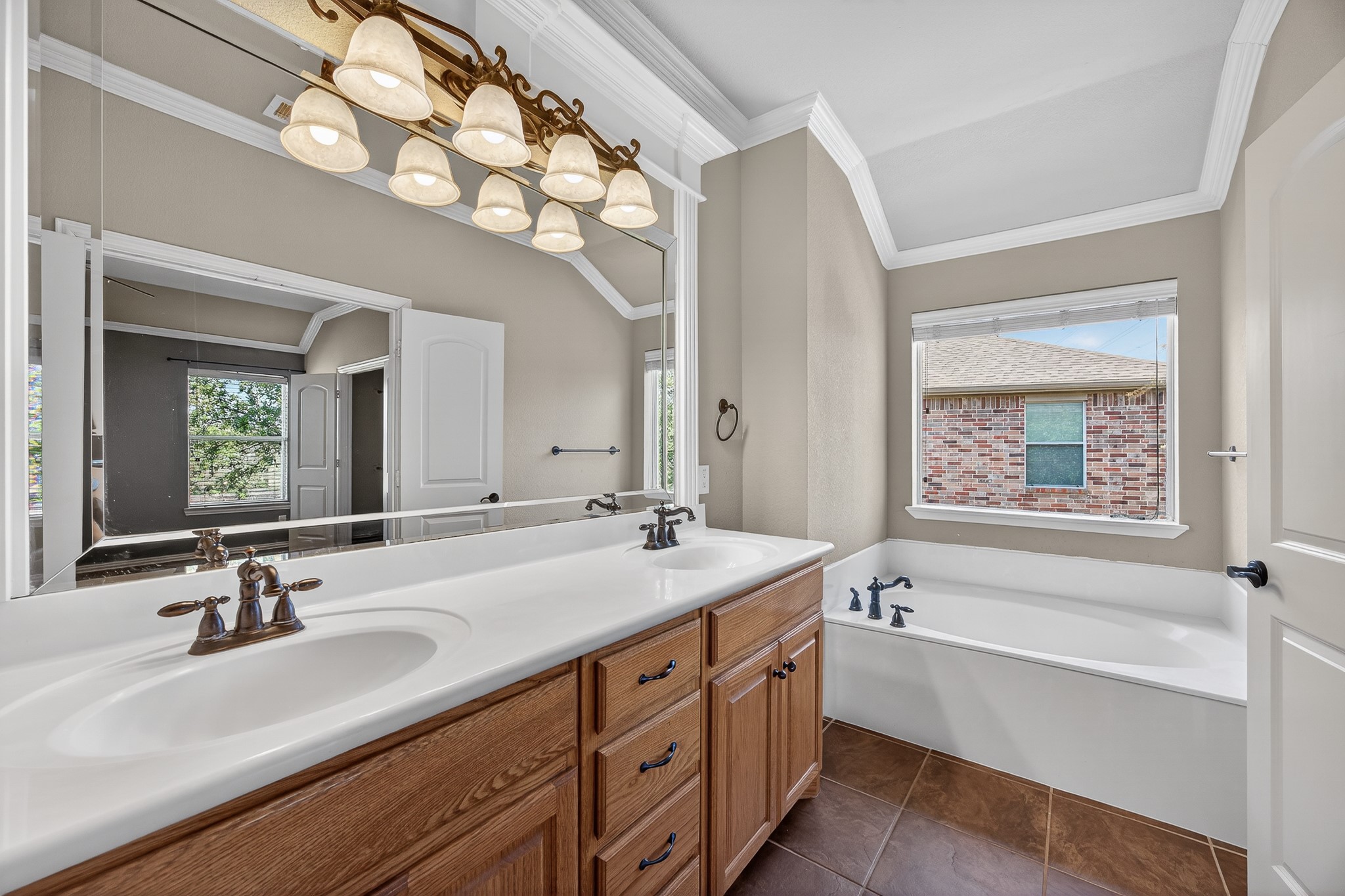 2940 Europa Drive Grand Prairie TX 75052