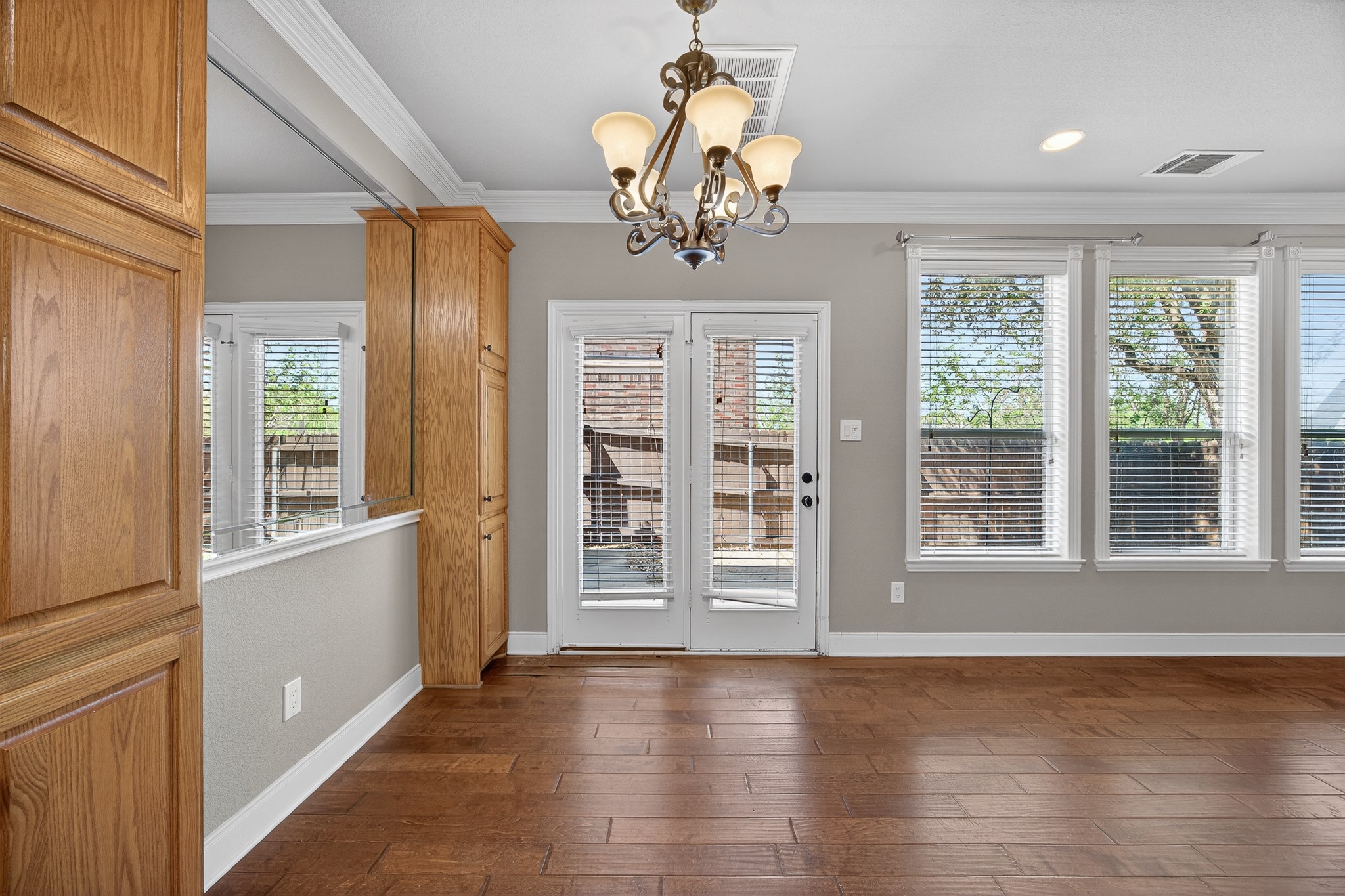 2940 Europa Drive Grand Prairie TX 75052