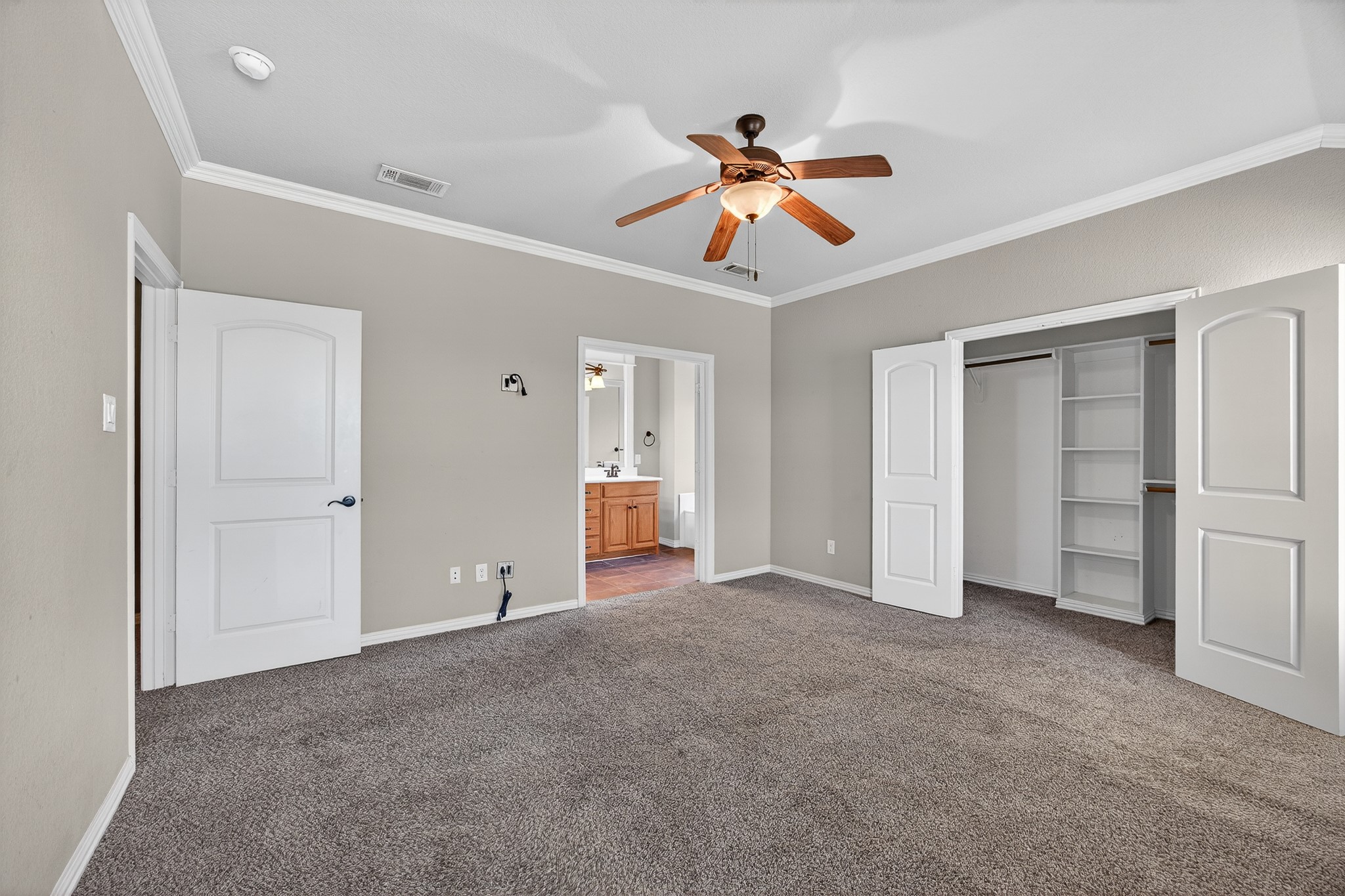 2940 Europa Drive Grand Prairie TX 75052
