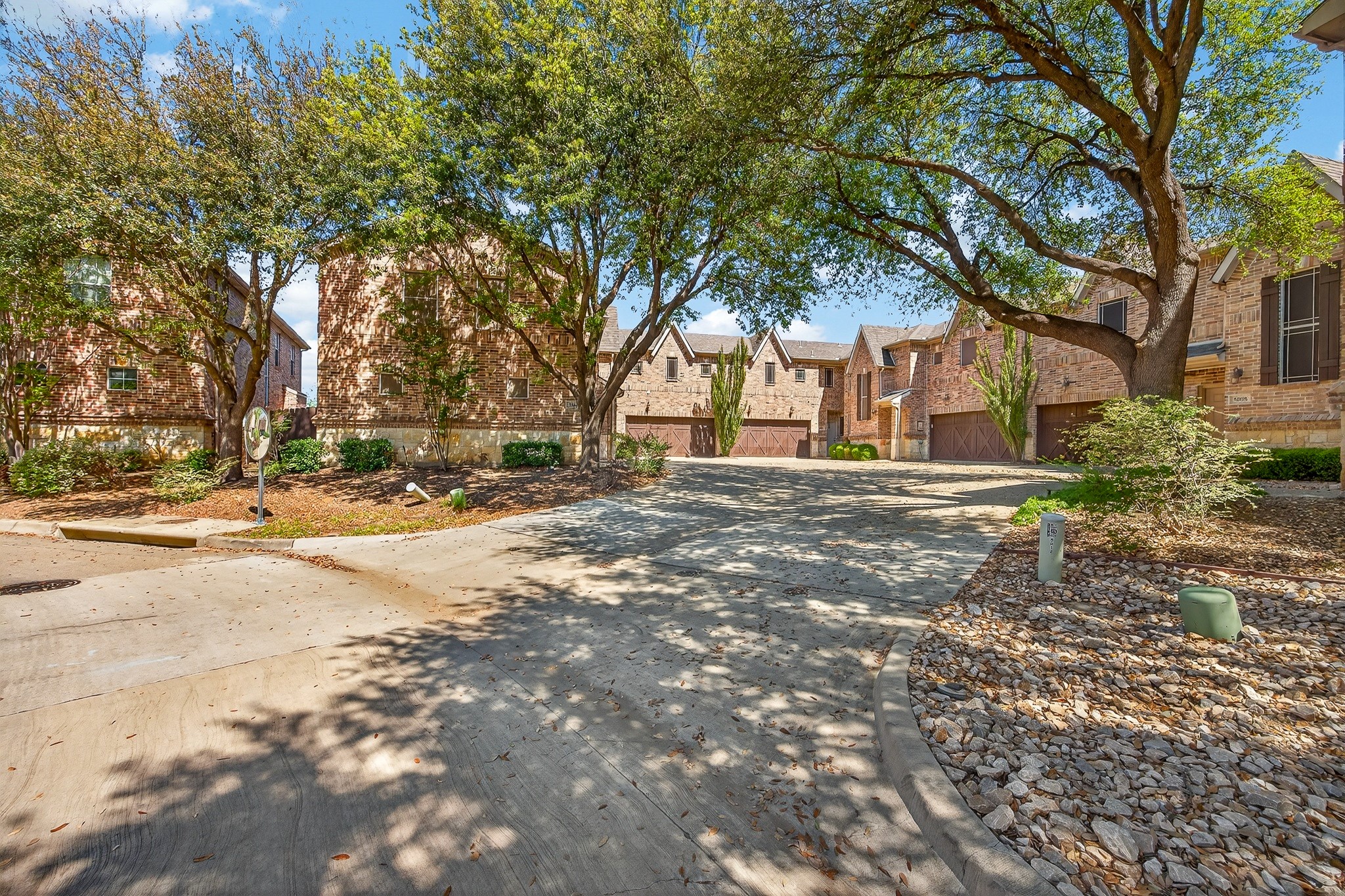 2940 Europa Drive Grand Prairie TX 75052