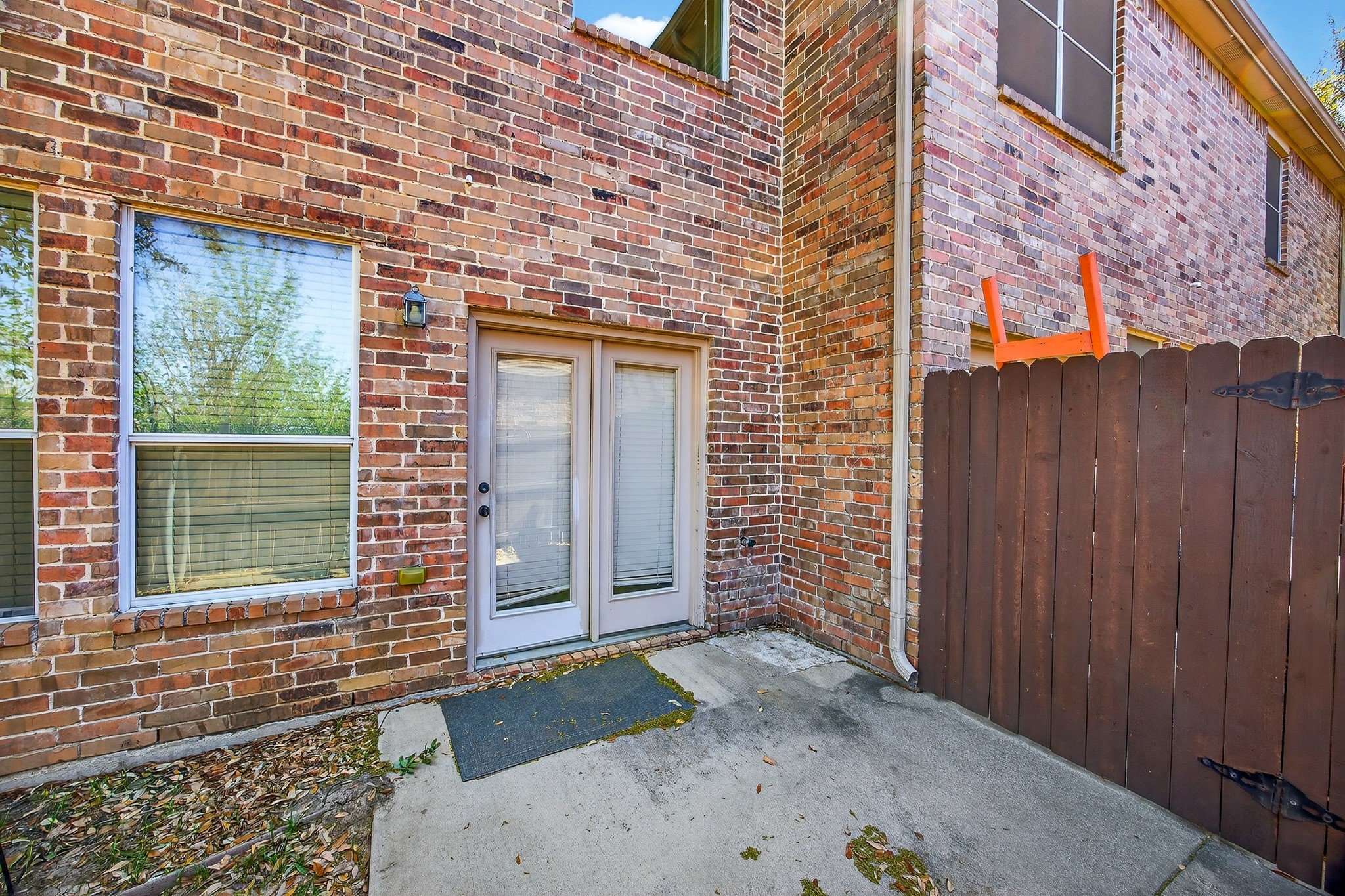 2940 Europa Drive Grand Prairie TX 75052