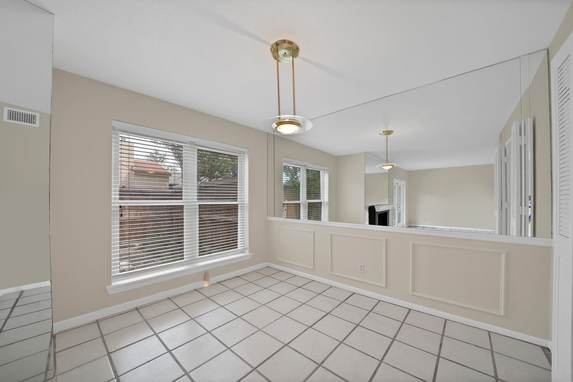12574 Burninglog Lane Dallas TX 75243