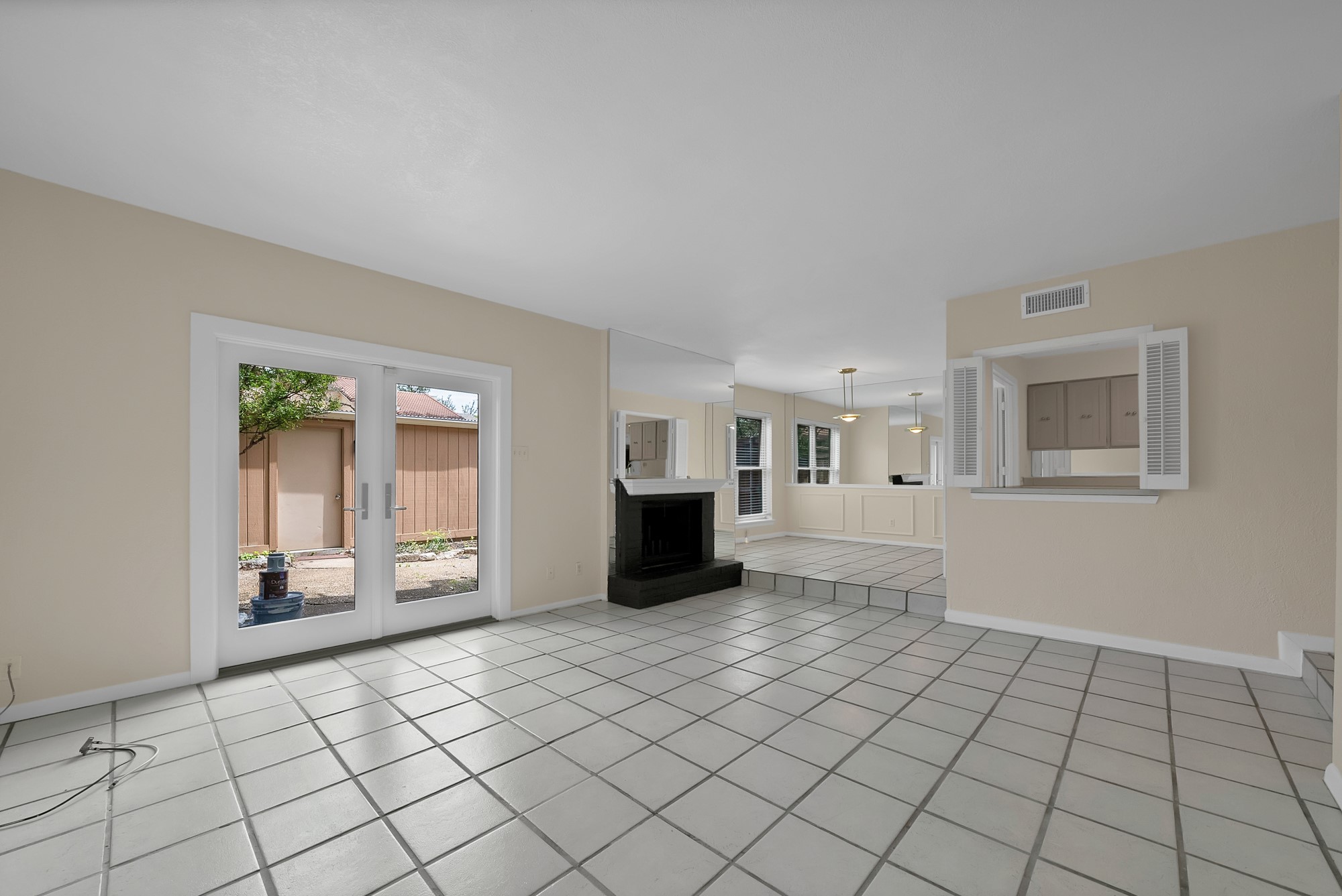 12574 Burninglog Lane Dallas TX 75243