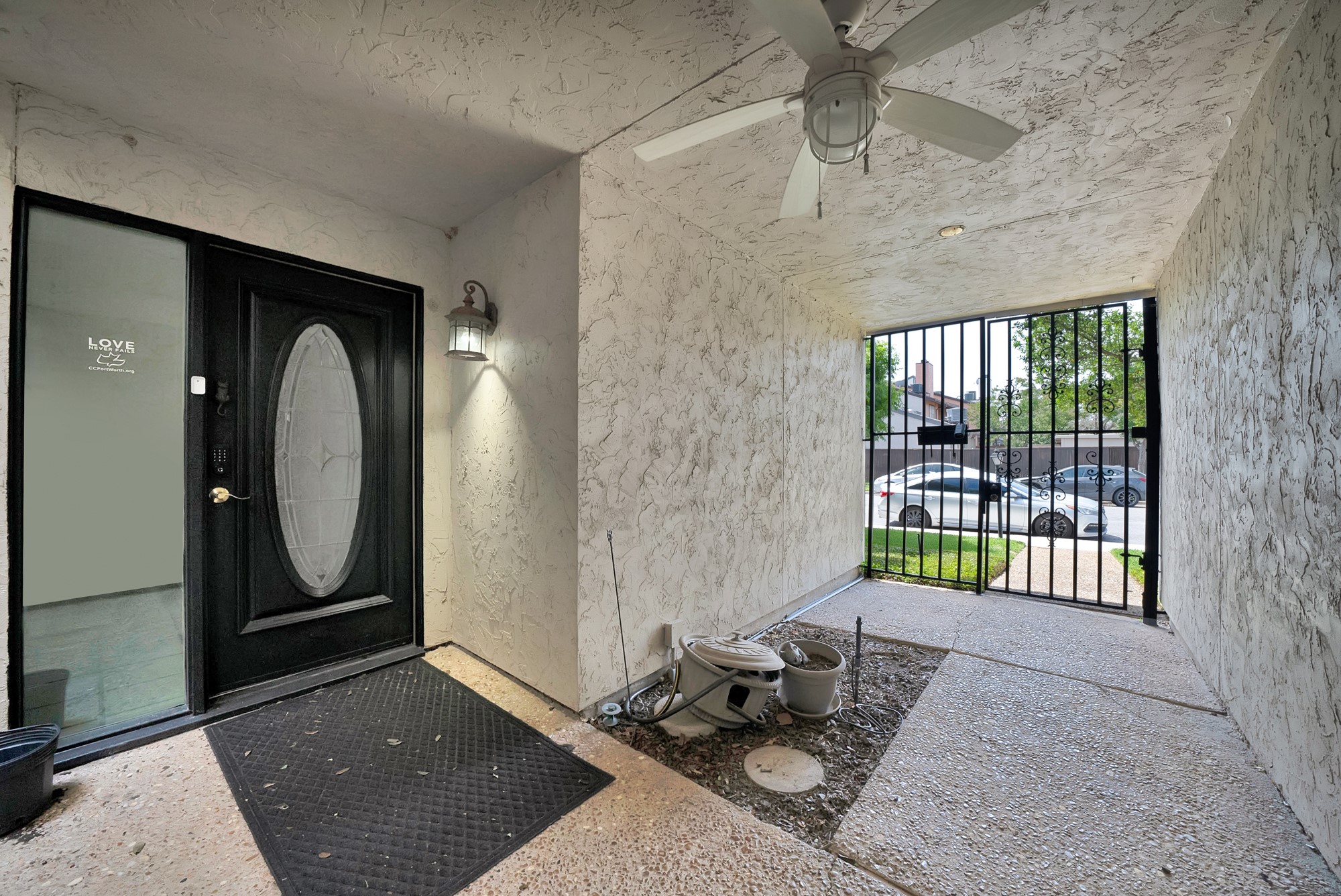12574 Burninglog Lane Dallas TX 75243