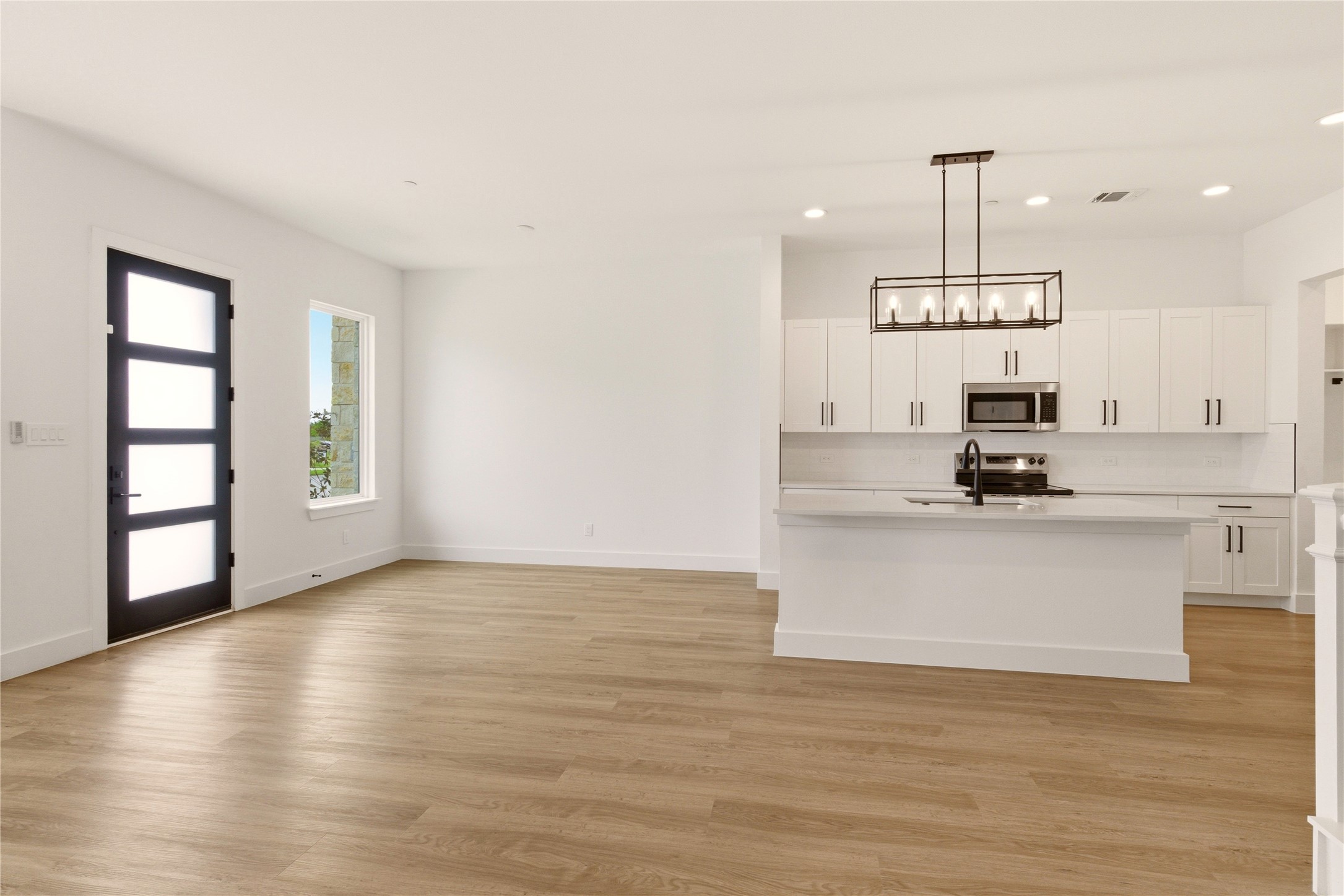 8909 Lowell Street Rowlett TX 75089