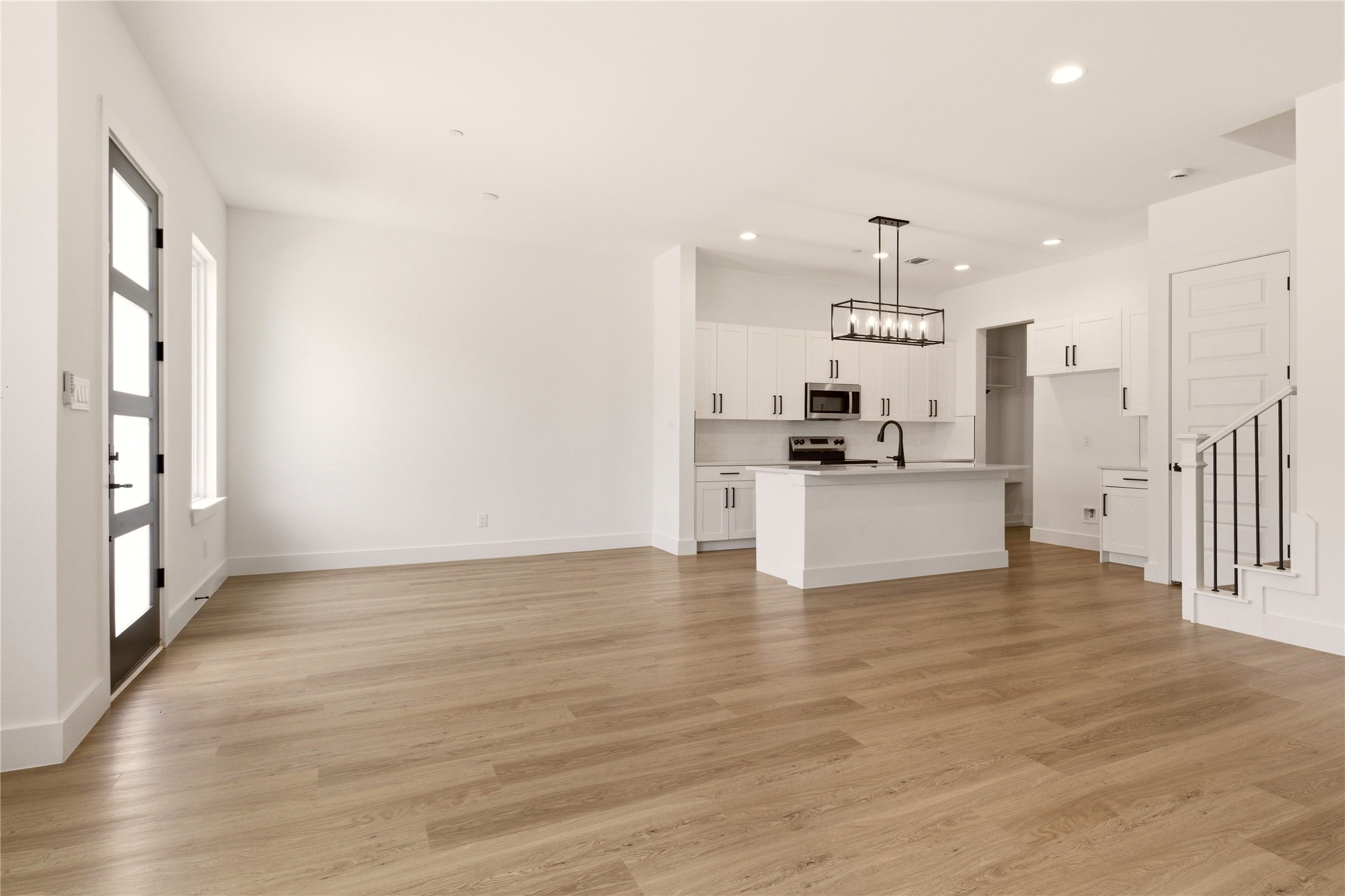 8909 Lowell Street Rowlett TX 75089